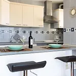 Home2book Lovely Ocean Views Apartment
